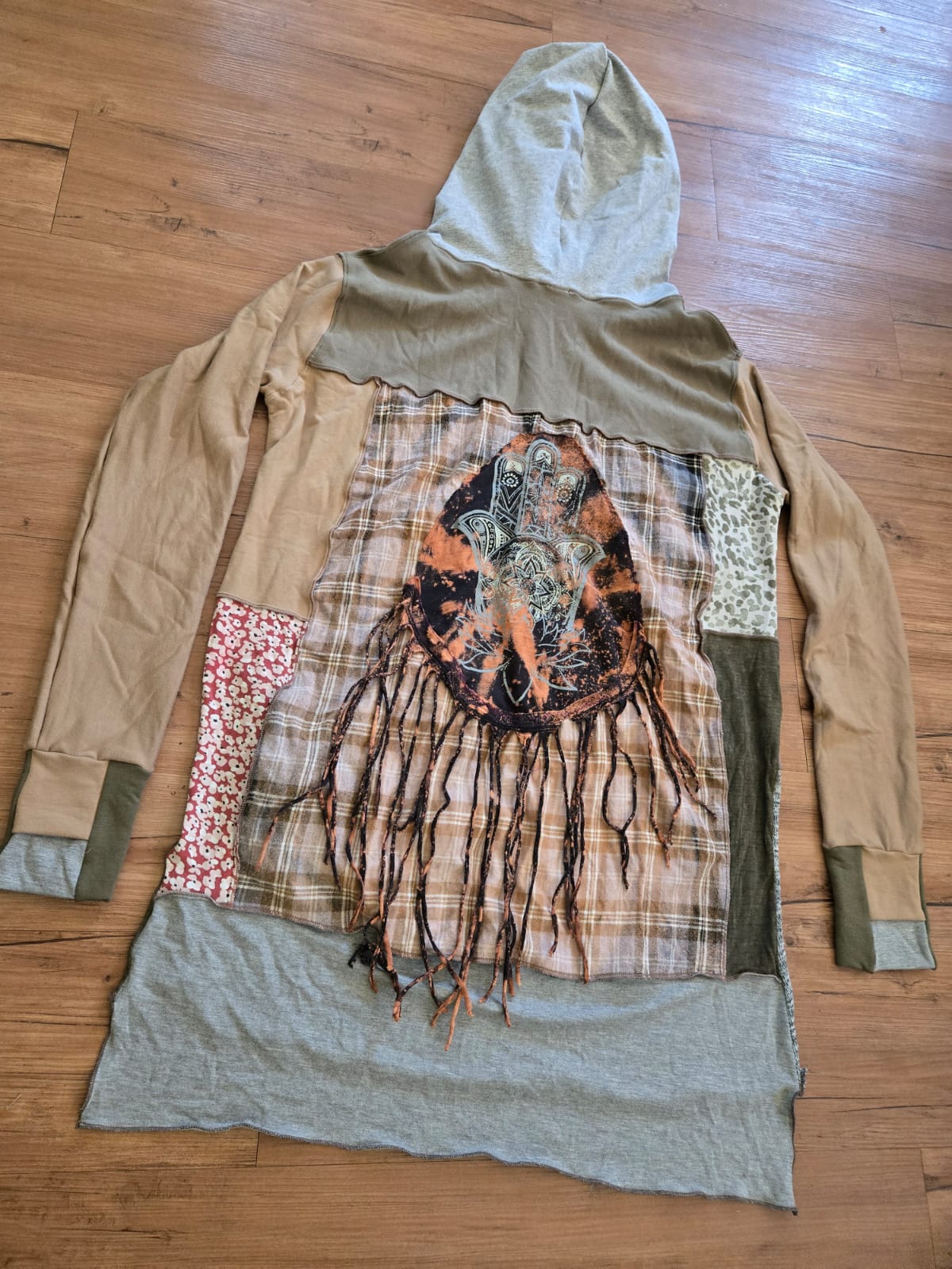 Medium Dharma Hoody