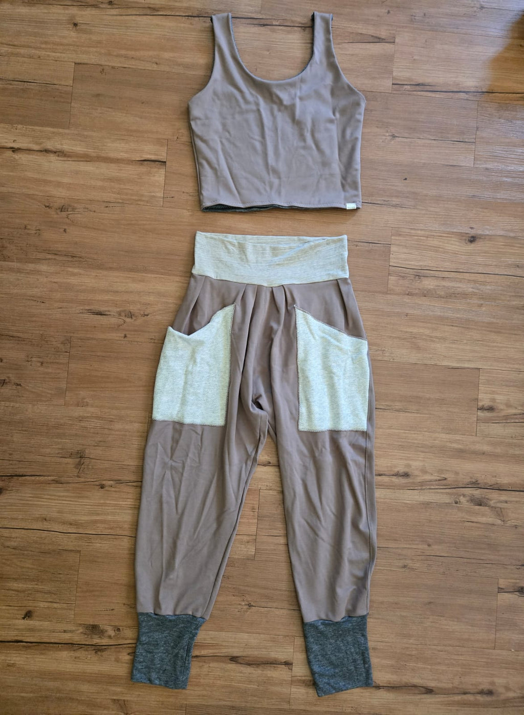 Medium Bhakti Set