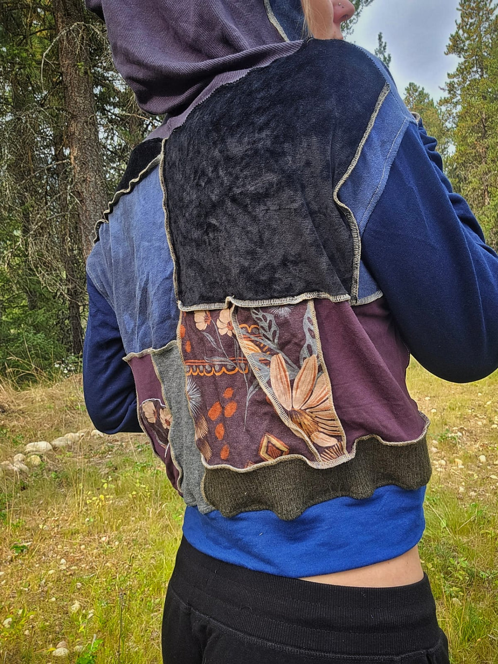Custom Metta Hoody