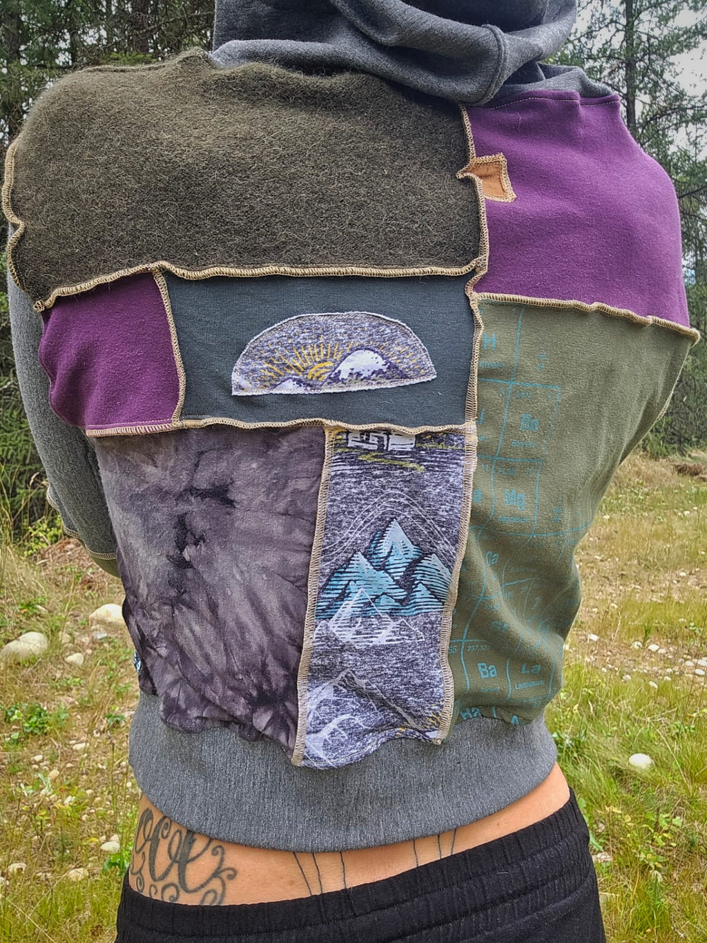 Custom Metta Hoody