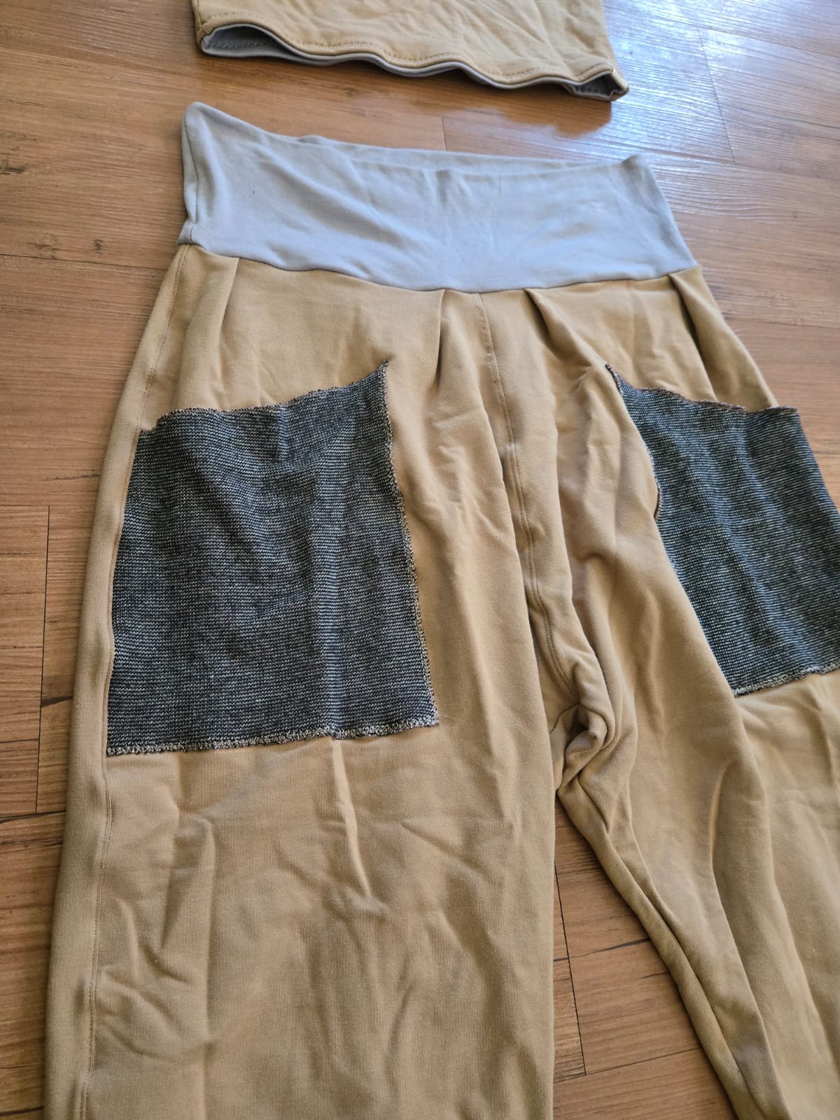 Small Bhakti Set