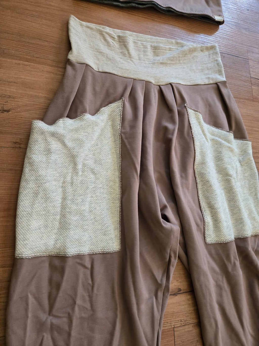 Medium Bhakti Set